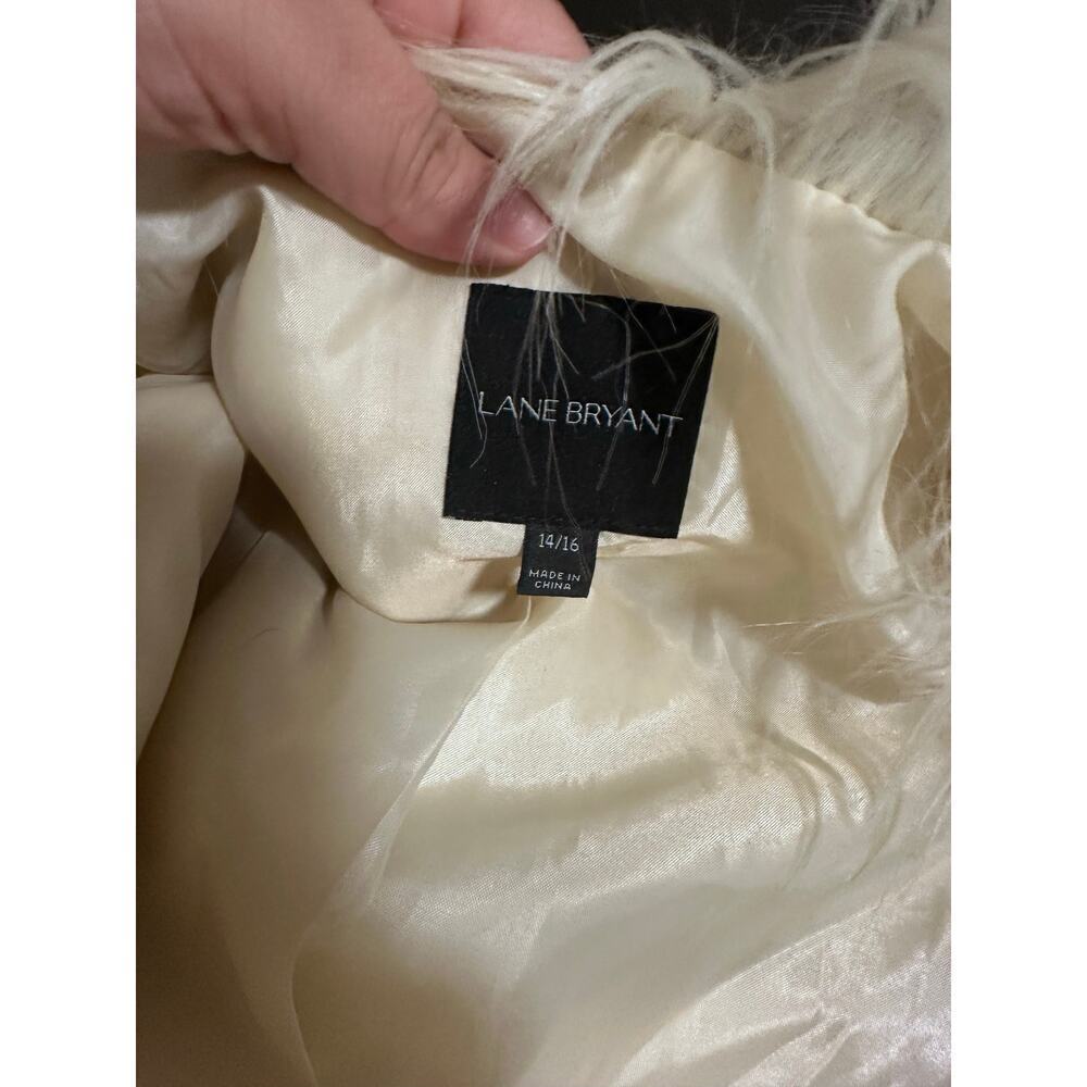 Lane Bryant shaggy faux fur off white coat size 14/16 - Picture 5 of 6